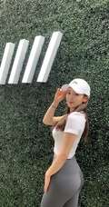 酷爱健身，身材超好的韩国女生气质运动装，休闲装，自拍生活照图集欣赏
