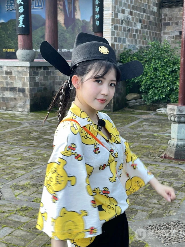 98年歌手赖美云俏皮，可爱，甜美写真生活照图集