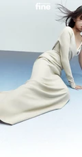 外形甜美，烟嗓歌喉的女明星宋雨琦气质个性秋装穿搭登杂志图片