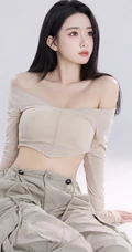淡淡的小温柔，谁不喜欢，温柔型漂亮女生长袖礼裙上衣加长裤室内高清图集