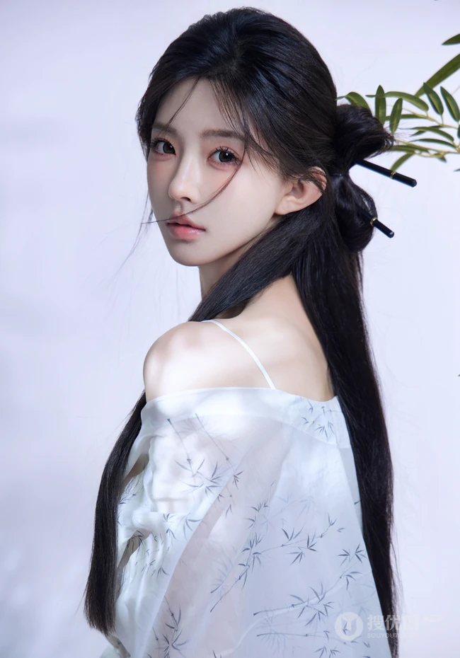 温往事，共交杯，温婉优雅古装汉服女生柔美写真套图