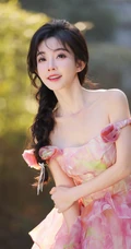 冯提莫礼裙蓬蓬小花短裙加麻花辫超美户外写真图片