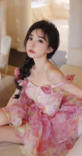 冯提莫礼裙蓬蓬小花短裙加麻花辫超美户外写真图片