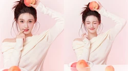 水蜜桃少女，笑容甜美可人的青春少女手拿水蜜桃写真壁纸图片