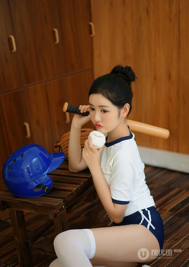 制服短裤棒球女生沈梦瑶学院风写真套图