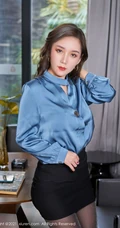 优雅气质女生秘书艾静香蓝衫黑裙袜装高跟穿着气质写真图集