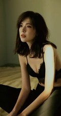 许玮宁超气质写真，大胆尝试各式家居服，诠释闺房女人独特魅力