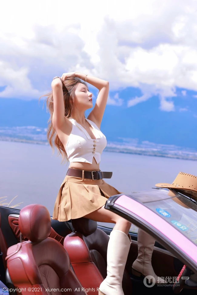 女生与狂野跑车 气质时尚女生夏西CiCi西部女郎风格主题写真套图
