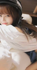 吉他女孩室内写真日记
