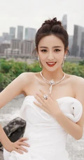 佟丽娅气质白裙天台写真美照