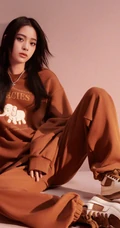 欧阳娜娜多款时尚秋冬装穿搭少女闺房写真美照