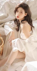 一看就喜欢的女生诗萌儿沙发写真，颜值高，身段好，怎么摆拍都好看
