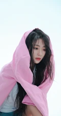 美女邢菲青春靓丽休闲穿搭唯美写真手机壁纸图片