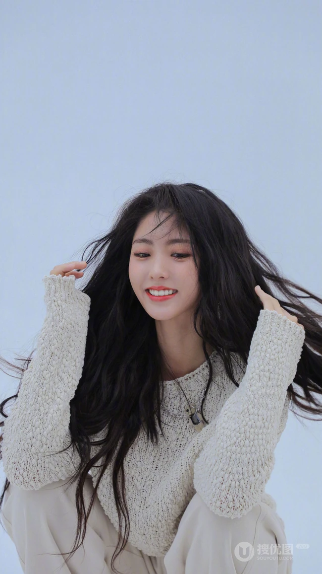 美女邢菲青春靓丽休闲穿搭唯美写真手机壁纸图片