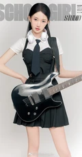 音乐系女孩，清新清新吉他少女校花高清图片