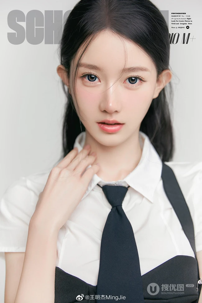 音乐系女孩，清新清新吉他少女校花高清图片