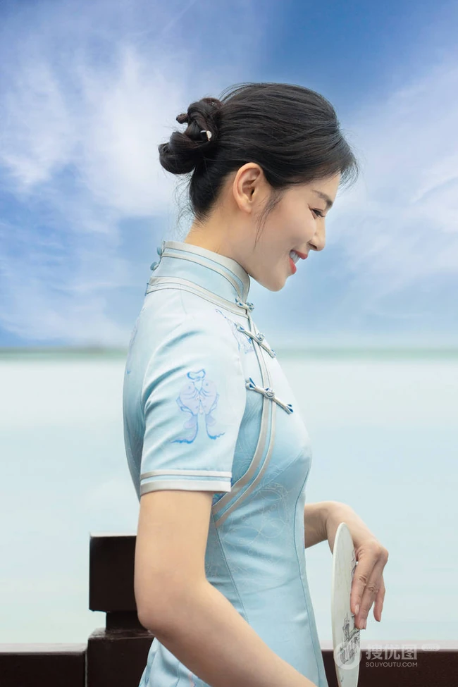 刘涛旗袍装图片