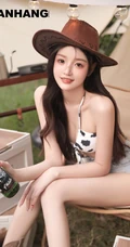 身形匀称匀称身形女生小姐姐气质肩带家居服牛仔裤穿搭户外写真套图