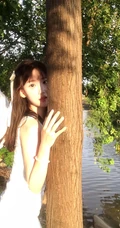 水库边的气质白裙女孩街拍随拍美照