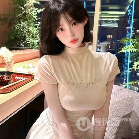 气质匀称修身短发女生高清好看室内2023头像图片