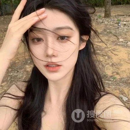 清纯少女怼脸自拍网图真人女孩和她的宠物美食玩具合拍个性头像图片
