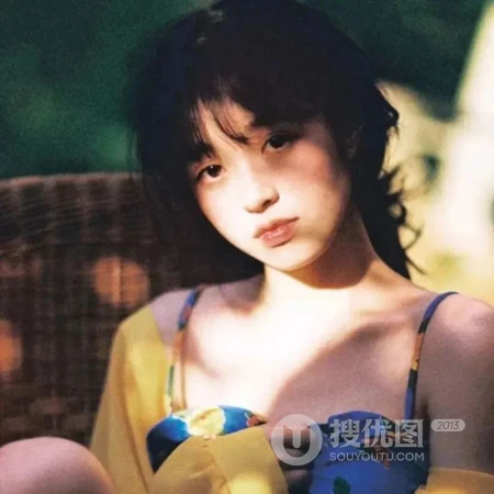 夕阳下的女生唯美摄影头像，高级质感好看的女生头像图片