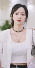 怎么拍都好看，女生程潇现身某机场，路人照视觉漂亮气质魅力难挡