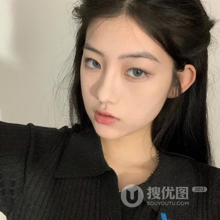 慵懒女生偏冷淡风头像图片
