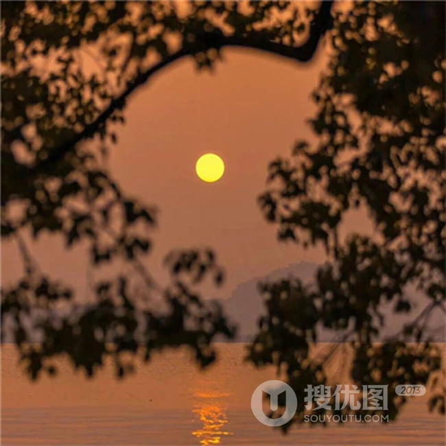 唯美落日，夕阳，映红了天，点亮了生活，人们归家的美 第7张