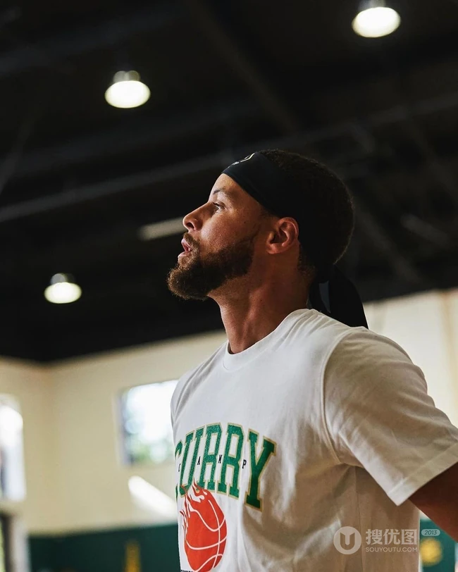 美国NBA篮球职业球星斯蒂芬&middot;库里帅气运动图片