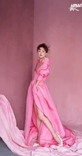女星孙俪最新杂志写真，挑战不同个性另类奇怪服饰，优雅美丽