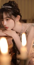 千金大小姐驾到，奢华室内，浑身闪钻连衣裙千金大小姐女生高清室内写真