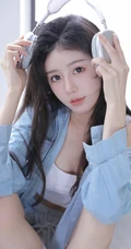 高颜值青涩可人少女居家享受慵懒生活小情调唯美好看写真套图