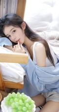 高颜值青涩可人少女居家享受慵懒生活小情调唯美好看写真套图