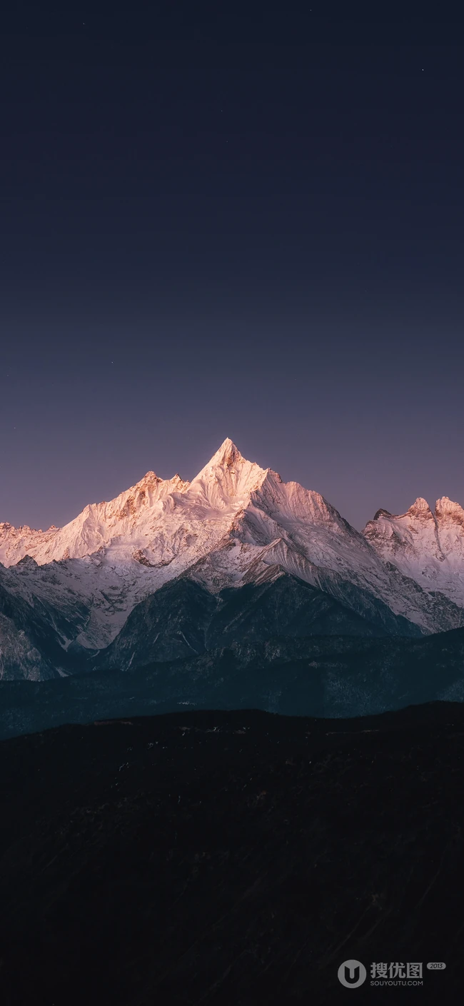 高海拔，光秃秃的高山，日照半山唯美景色手机壁纸图片