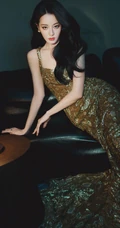 迪丽热巴性感红唇加妩媚高冷眼神超美写真手机壁纸图片集
