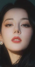 迪丽热巴性感红唇加妩媚高冷眼神超美写真手机壁纸图片集