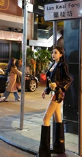兰桂坊街头偶遇街拍的一组超高挑气质大长腿女生小姐姐好看图片