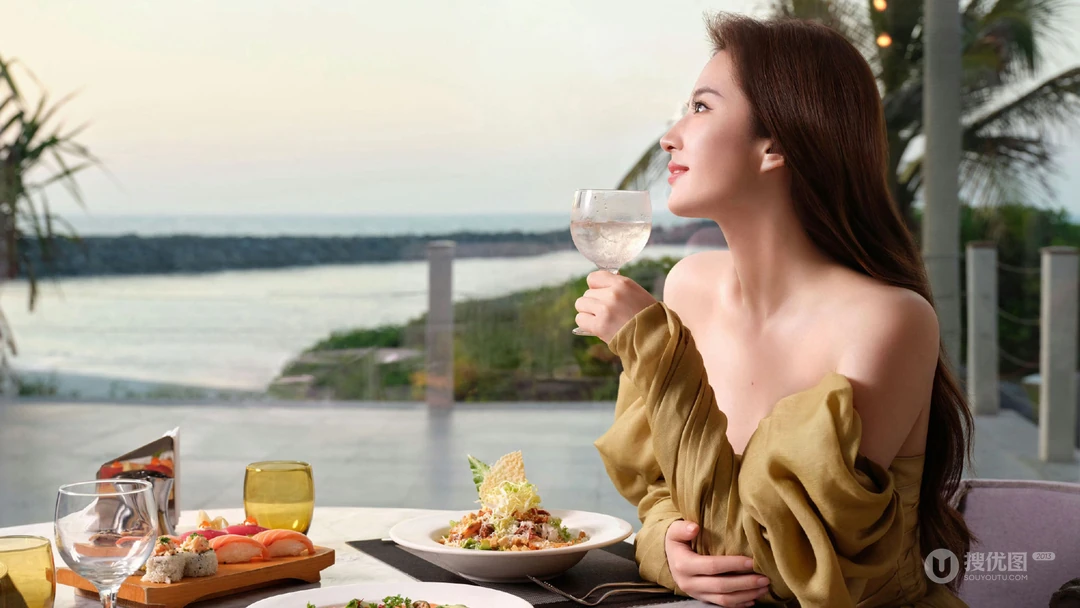 刘亦菲壁纸，美女刘亦菲旅拍度假加多套不同服饰穿搭写真壁纸套图