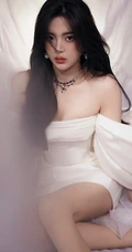 杨超越壁纸，美女杨超越一袭抹胸白色紧身连衣短裙穿搭超美时尚手机壁纸图