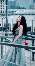 章若楠手机壁纸，美女章若楠超美海边码头写真手机壁纸套图