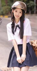 少女的校园时光，骑电动摩托车的长发秀气清新学妹街拍美照图集