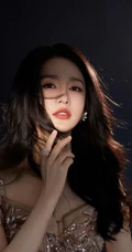 李沁一袭暖色系蕾丝透色长裙着身尽显温婉气质写真手机壁纸套图