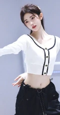 鞠婧祎排练舞蹈照片