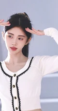 鞠婧祎排练舞蹈照片