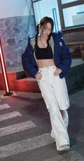程潇个性时尚加脏辫造型穿搭登封写真手机壁纸