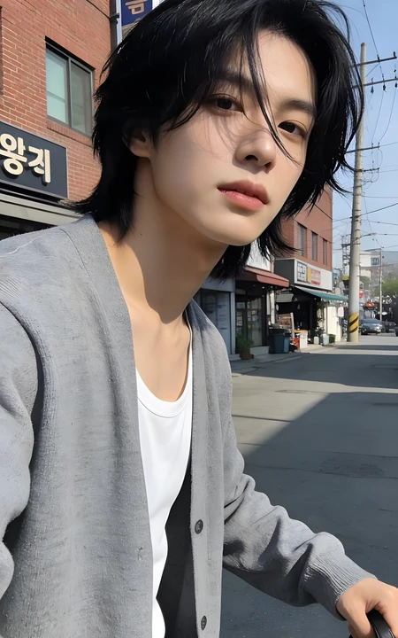 街头日系氛围感黑长发帅哥随拍