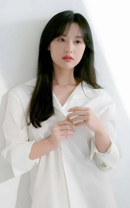 清新白衬衫长发气质美女清冷写真