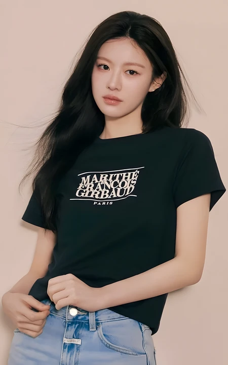 气质长发女星休闲穿搭品牌写真合集