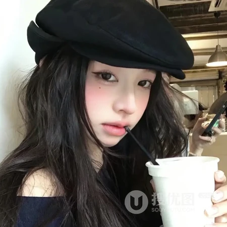 清新甜系长发女生日常随拍头像